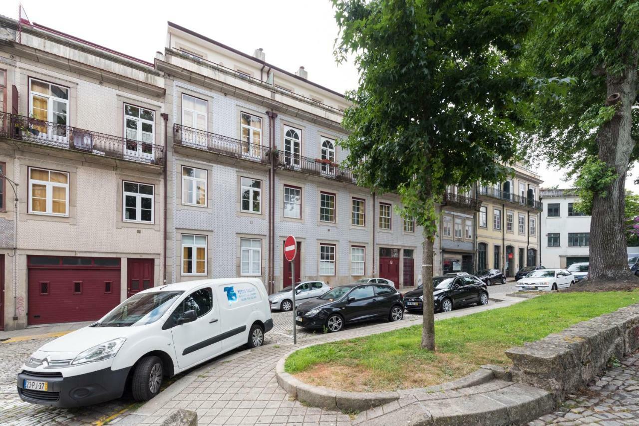 Lovelystay - The Porto Getaway W/ Free Parking Bagian luar foto